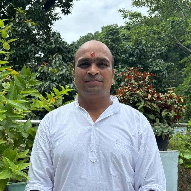 Aashish Ji - Ayurveda Teacher at Rudra Yogpeeth